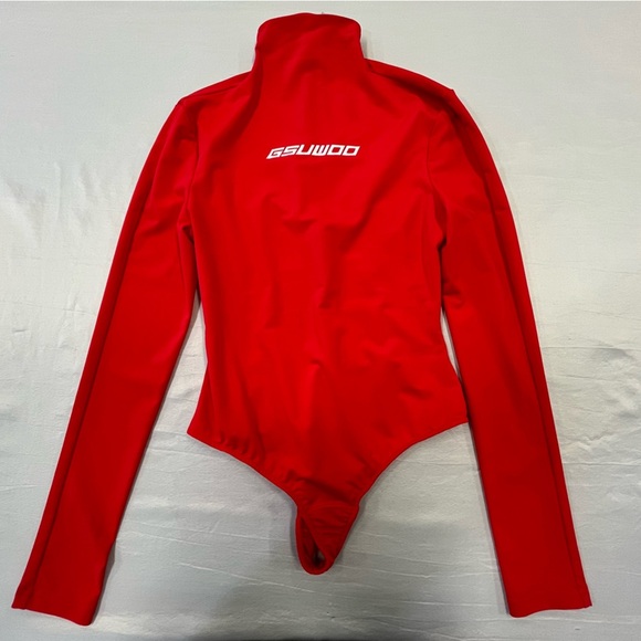 NWT GSUWOO Red Long Sleeved Rashguard Swimsuit, Sz. LG - Picture 4 of 13
